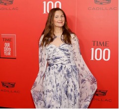 ドリュー・バリモア、気持ちが沈んだときに実践する&ldquo;健康習慣&rdquo;明かす