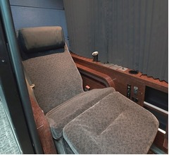 全11室扉付き完全個室の豪華夜行バス