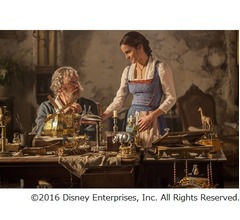 実写映画「美女と野獣」ベルの姿を初公開