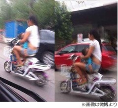 スクーター乗りながら&ldquo;授乳&rdquo;、「命がけの授乳だ」と批判が殺到。