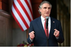 石油の次は「ハイテク鉱物」 米、ベネズエラ資源へのアクセス加速