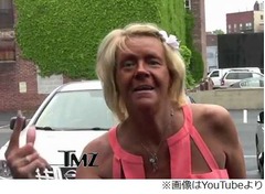 マニア母が日焼けで娘虐待か、米国の&ldquo;タンニング・マム&rdquo;が物議。