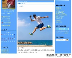 小島よしおが7歳下の一般女性と結婚「ズイズイズイ〜！と惹かれました」。