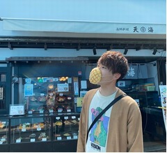 &ldquo;パンの匂い&rdquo;メロンパン製のマスク「マスクパン」爆誕