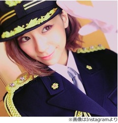 西内まりやポリスが逮捕しちゃうぞ「悪い人はいないですか〜？」。