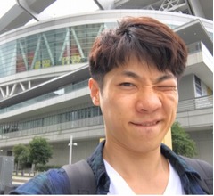 だいすけお兄さんが&ldquo;ウィンク&rdquo;ショット