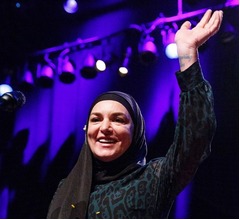 大ヒット曲「愛の哀しみ」のシネイド・オコナーが死去