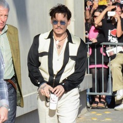 ジョニー・デップが娘と共演へ、次回作「ヨガ・ホーサーズ」で。