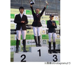 華原朋美が馬術大会V、国際大会出場へ
