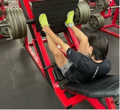 高橋克典、ジムに「一人でトレーニングしてる、みたことのあるヤツが」互いに驚く