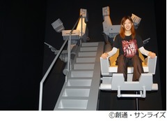 &ldquo;ブライト艦長のシート&rdquo;再現、実際に座って記念写真撮影も可能。