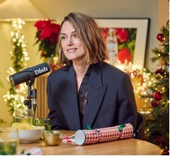 キーラ・ナイトレイ、&ldquo;嫌いな共演者&rdquo;とキスしなければならないときの対処法