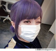 きゃりーが鮮やかなラベンダーヘアに