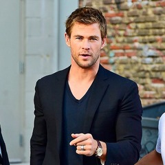 &ldquo;ソー&rdquo;も子どもにはタジタジ、飛行機で3児が次々と叫びまくり&hellip;。