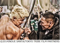鈴木亮平が金髪&ldquo;最狂キャラ&rdquo;、園子温最新作「TOKYO TRIBE」特報解禁。
