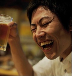 忘年会で法的にNGなこと1位は？ 罪の大きさ順にワーストランキング。