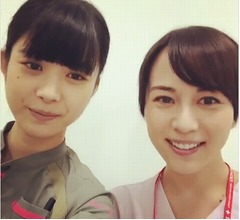 比嘉愛未＆馬場ふみか&ldquo;ナース2ショット&rdquo;に絶賛
