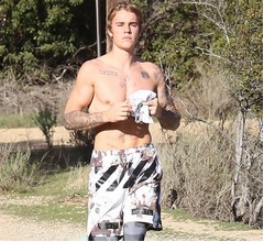 ジャスティン・ビーバーが犬を見捨てた？と炎上