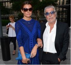 &ldquo;資産680億円&rdquo;82歳ロベルト・カヴァリに第6子誕生