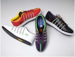 スニーカーで&ldquo;ヱヴァ&rdquo;を表現、ムーンスター「K・SWISS」特別モデル。