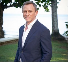 「007」最新作の撮影現場で爆発事故