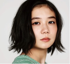 髪ばっさり清水富美加、共演者絶賛に照れる