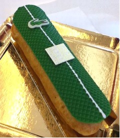 「ラコステ」エクレア実食レポ、創業80周年でフォションとコラボ。