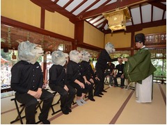 渋谷の街が&ldquo;オオカミ一色&rdquo;に、金王八幡宮でのヒット祈願に緊張も。