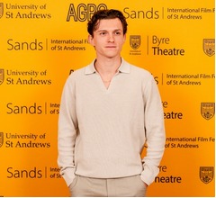 トム・ホランド、クリストファー・ノーラン監督最新作は「人生最高の仕事」「最高の経験」