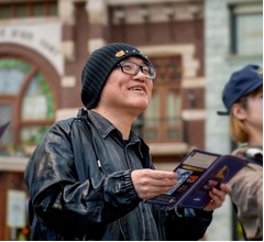 青山剛昌氏がUSJ「名探偵コナン・ワールド」に大興奮