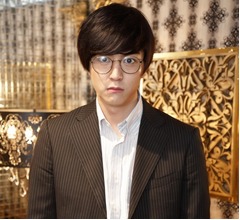 稲葉友、暴力オネエ&rarr;女装男子の次は根暗男