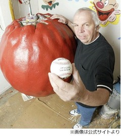 34年間ペンキ塗り1.5tの球に、ただの野球ボールが&ldquo;継続は力&rdquo;で世界一。