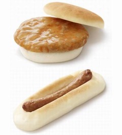 モスが米粉もちもちバーガー、特定7品目不使用の低アレルゲンメニュー。