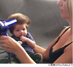 髪の毛が&ldquo;ふさふさ&rdquo;すぎる赤ちゃん