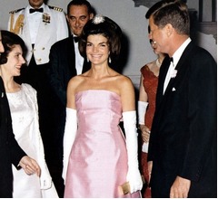 ケネディ大統領夫人を悩ませた謎の&ldquo;マリリン・モンローからの電話&rdquo;