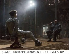 50歳トムがアクション頑張る、「オブリビオン」の日本版予告編解禁。