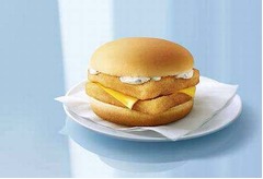 フィレオフィッシュがダブルに、白身魚フライ好き歓喜のボリュームUP。