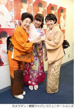 AKB岩佐美咲を&ldquo;海老好き&rdquo;中村玉緒＆田川寿美が海老持参で応援。