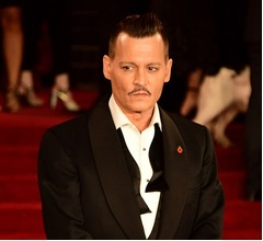 ジョニー・デップが&ldquo;仮想通貨長者&rdquo;伝記映画に？