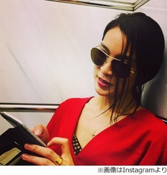 大島優子の前に現れた「見事なマイケル・ジャクソン」姿の秋元才加。