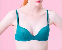 自販機で購入できるブラジャー、ウンナナクールが秋冬向け新商品。