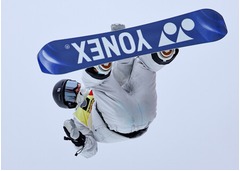 五輪金の戸塚が予選１位＝スノーボードＷ杯