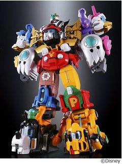 Disneyキャラ6体が合体ロボに、超合金ファンも納得の変形ギミック。