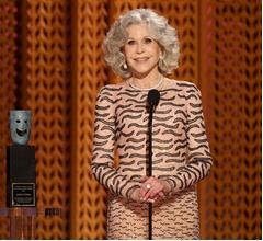 ジェーン・フォンダ、熊から孫を救った過去「バスローブ開いてガオーと叫んだ」