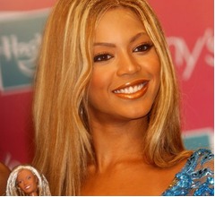 コンサート開始遅れたビヨンセ、&ldquo;自腹&rdquo;で電車の特別運行＆98駅営業延長