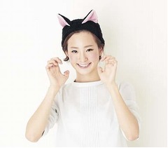 黒猫なりきり&ldquo;猫耳&rdquo;ターバン、限定カラーがスペシャルBOOKで登場。