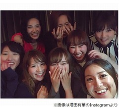大島優子ら集合、AKB2期メンバーが11周年祝う