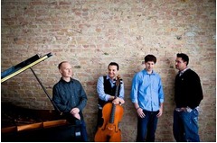 米の演奏してみた集団初来日、ショーケースライブをニコ生で放送へ。