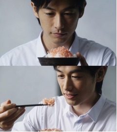 ディーン・フジオカがCM初出演、白いご飯に向き合う姿をカメラ8台で撮影。