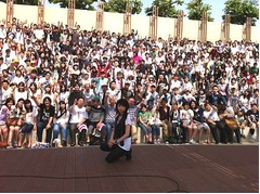 家入レオが全国5都市を完走、フリーライブでトータル1万人を動員。